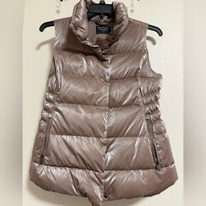 Athleta Downtown Puffer Vest